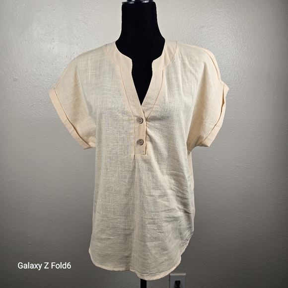 unbranded Tops - Women’s Beige Short Sleeve Notch Neck Top with Wooden Buttons – Size Medium